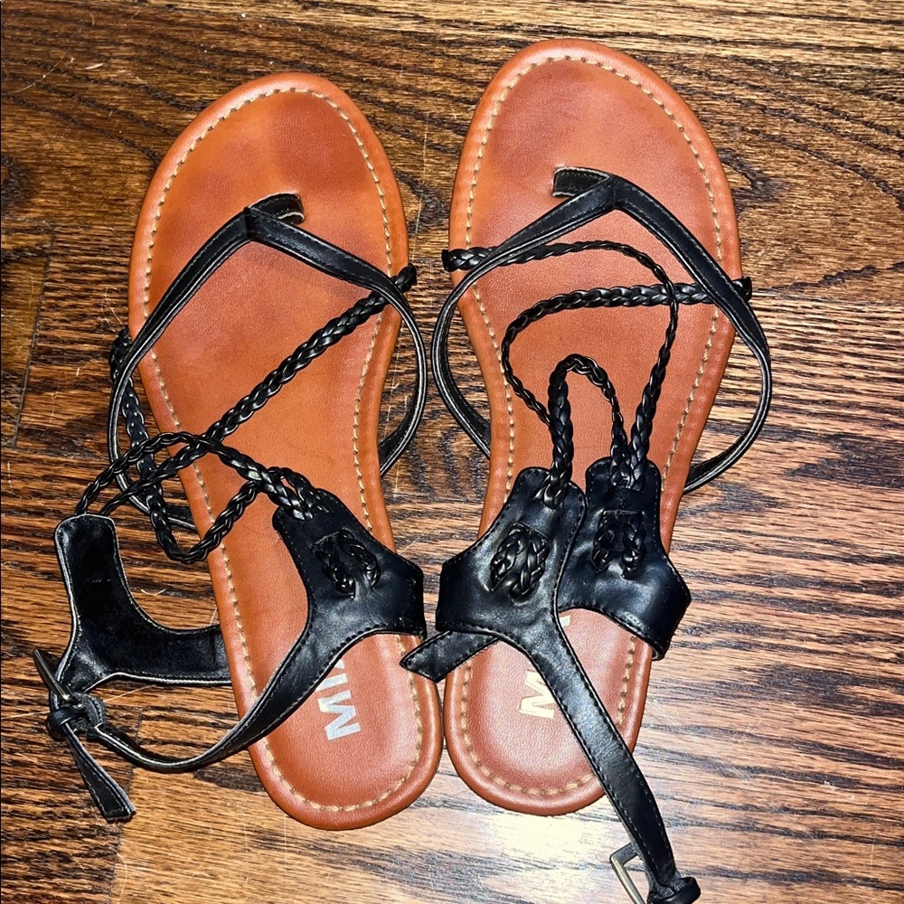 Black Braided Strap Sandals Size 8.5